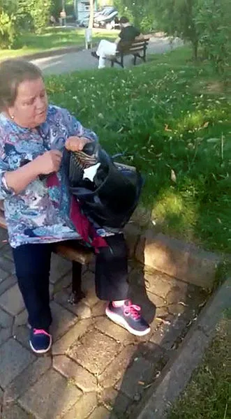 Cebinde 1 lira yoktu, içinde 20 bin lira olan çantayı sahibine teslim etti - 3