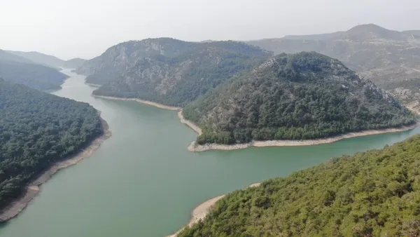 Tahtalı Barajı'nda son 23 yılın en kurak senesi! Eski halinden eser yok şimdi
