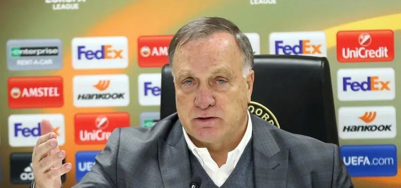 Advocaat yeni sözleşmenin ipuçlarını verdi