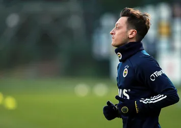 Son dakika: Fenerbahçe'den flaş Mesut Özil açıklaması! Tarih belli oldu