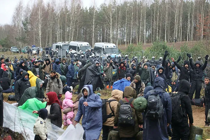Polonya'dan Belarus sınırına "duvar" kararı - 2
