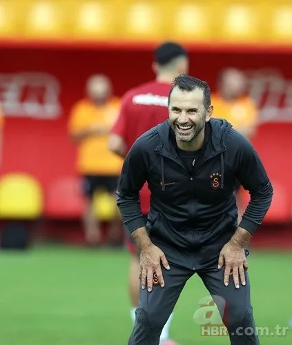 Galatasaray yeni sezon için Okan Buruk’la topbaşı yaptı
