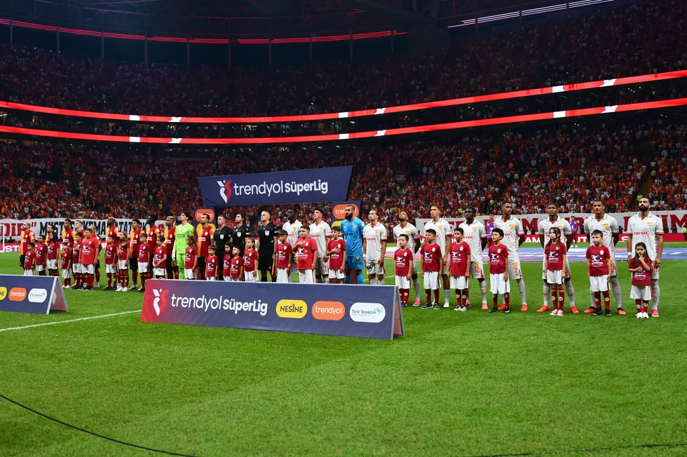 canli-anlatim-galatasaray-goztepe-1788034409838.jpg Seyrantepe’de gol düellosunu Aslan kazandı! Maç sonucu: Galatasaray 3-2 Göztepe - 3