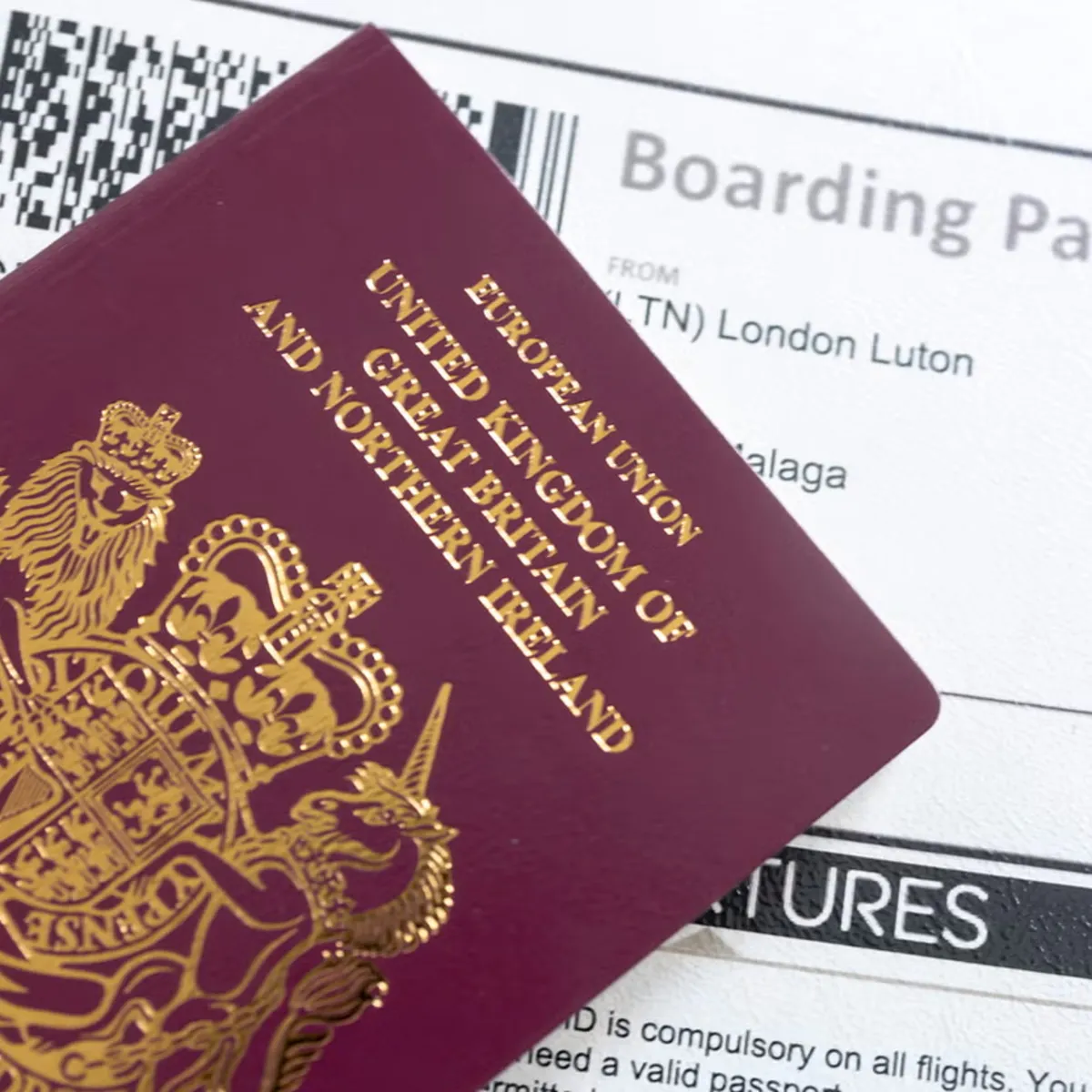 Avrupa’da uçuşlar iptal ediliyor: Yakıt şoku bilet fiyatlarını ikiye katlayabilir