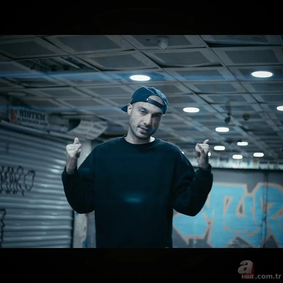 Sansar Salvo intihar mı etti, öldü mü, sağlık durumu nasıl? Sansar Salvo lakaplı Rapçi Ekincan Arslan kimdir, kaç yaşında, nereli? Hayatı ve kariyeri 2