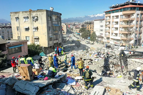 kahramanmaras-merkezli-depremlerde-can-kaybi-artti-icisleri-bakani-soylu-son-rakami-duyurdu-1676659784323.jpg Kahramanmaraş merkezli depremlerde can kaybı arttı! İçişleri Bakanı Soylu son rakamı duyurdu - 3