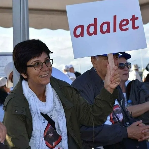 Çankaya Belediyesi’ni banka gibi kullanan Mimarlar Odası Başkanı Tezcan Karakuş Candan’dan skandal savunma