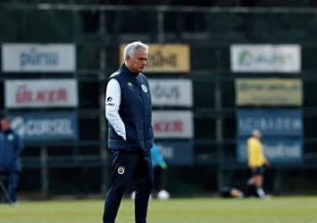 Fenerbahçe'de AZ Alkmaar maçı hazırlıkları başladı