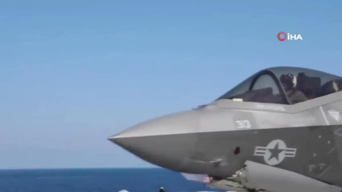 ABD'nin ikinci uçak gemisi USS Abraham Lincoln Orta Doğu'ya ulaştı