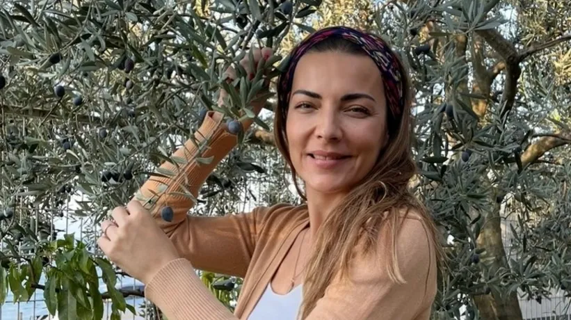 Oyunculuğu bırakan Burcu Kara yeni işiyle gündem oldu!