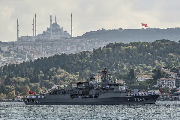 1698481465877.jpg Türk donanması tarihinin en büyük geçit törenini gerçekleştirecek! TCG İstanbul sürprizi... - 3