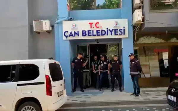 İmzalı topa en yüksek para CHP’li Çan Belediye Başkanı Bülent Öz’den! Kirli işlere kuzeni bakıyor