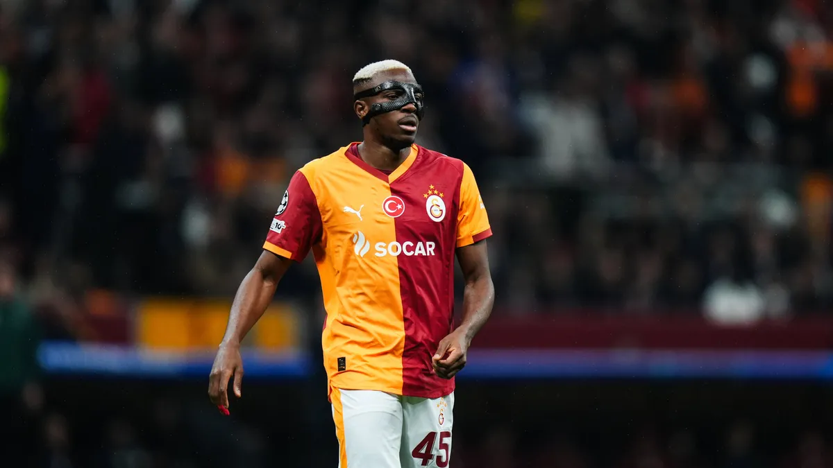 Galatasaray'da maaşlar ödenmiyor iddialarına yanıt | Osimhen için açıklama geldi