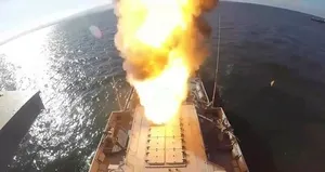 Rusya balistik füzeleri peş peşe ateşledi