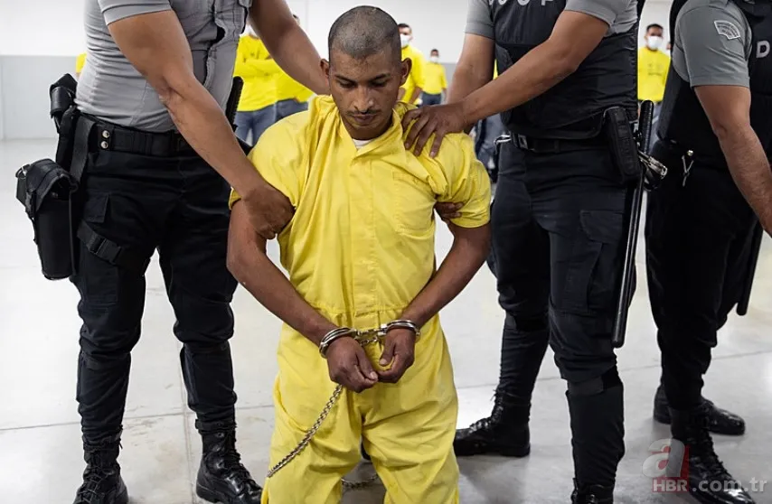 Film sahnesini aratmayan görüntüler! Trump'tan mahkeme kararına rest! Çete üyelerini paketlediler 8