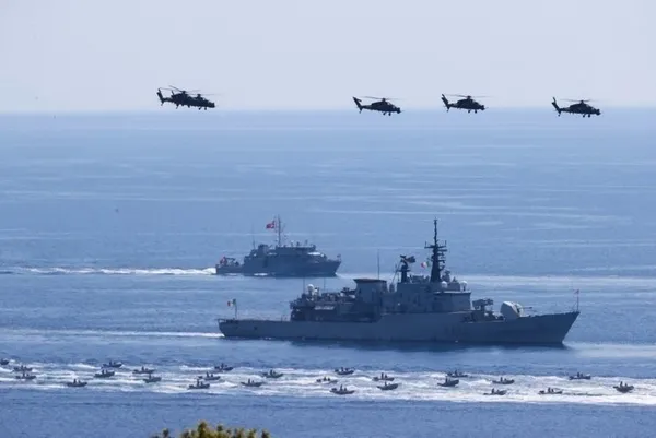 1666335091820.jpg Arap medyası da gözünü Ege'ye dikti! Yunanistan'ın uykuları kaçtı: Erdoğan 2 bin 500 km istiyor - 5