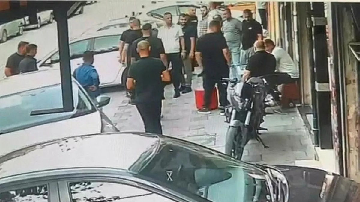 Dehşet anları kamerada! Bayrampaşa'da silahlı saldırı: 1 ölü