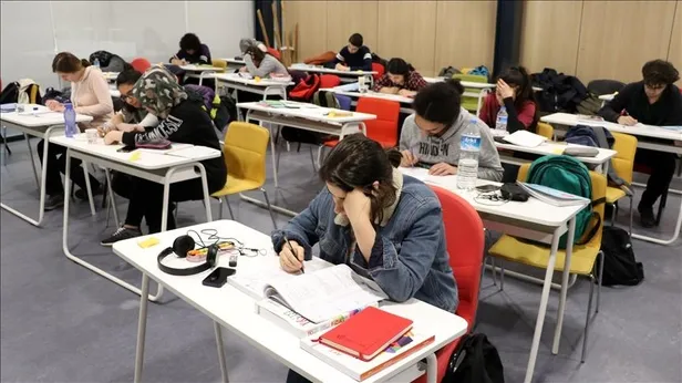 YKS ek tercih ne zaman? 140 puan alanlar ne zaman tercih yapacak? ÖSYM 2021 YKS ek tercih kılavuzu yayınlandı mı?