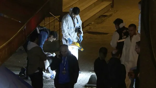 AK Parti seçim programına silahlı saldırı! Yeni görüntüler ortaya çıktı! 17 kişi gözaltında...