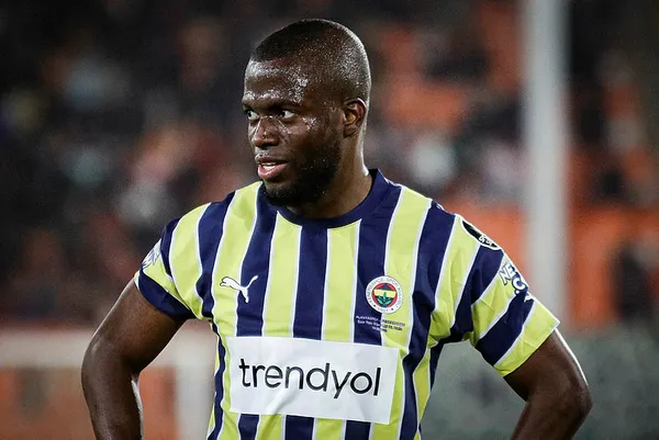 fenerbahce-alanyasporu-3-1-maglup-etti-mac-sonucu-ozet-1679250707183.jpg Fenerbahçe Alanyaspor’u 3-1 mağlup etti (MAÇ SONUCU ÖZET) - 1