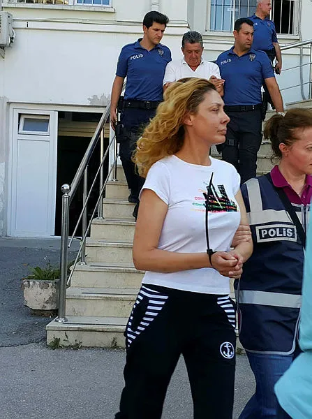 Bursa’da eski ‘Bacak güzeli'nin evindeki cinayete 18 yıl hapis cezası verildi - 5