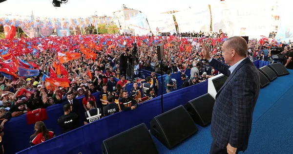 Başkan Erdoğan’dan Kılıçdaroğlu’na Alevilik yanıtı: Bizim mezhep ayrımı derdimiz yok! Bizim tek dinimiz var İslam!