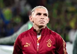 Lucas Torreira’dan saldırı sonrası ilk kare: Yanından bir an bile ayırmıyor