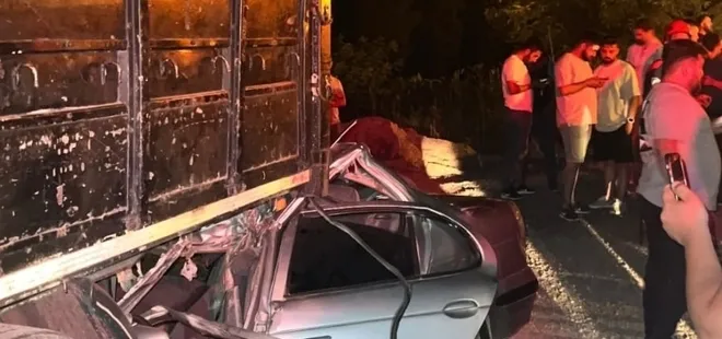 Ordu'da otomobil tırın altına girdi: 1 ölü