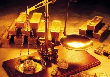 Altının kilogramı 127 bin 900 liraya yükseldi