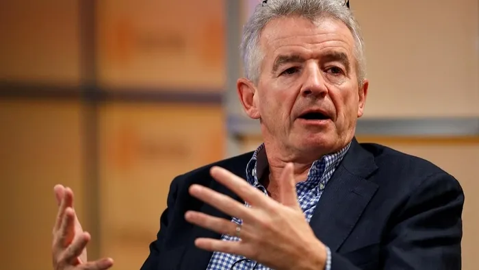 Ryanair’in CEO’su’ndan Müslüman yolculara terörist iftirası!