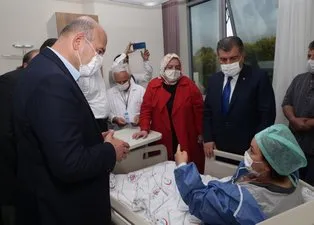 Bakanlar Sakarya'daki fabrikada meydana gelen patlamada yaralanan vatandaşları ziyaret etti