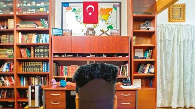 feto elebasi gulen in geldigi son