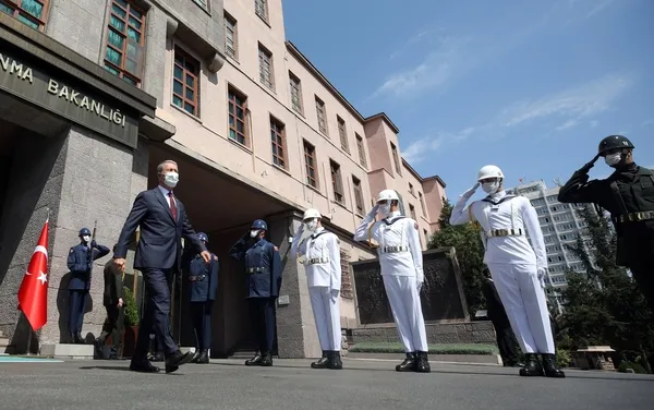 Milli Savunma Bakanı Hulusi Akar, Senegal Silahlı Kuvvetler Bakanı Sidiki Kaba ile görüştü
