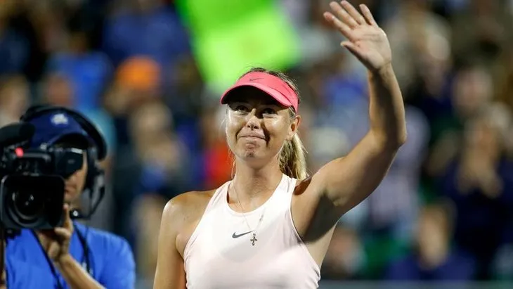Maria Sharapova cep telefonu numarasını paylaştı!