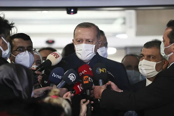 Son dakika: Başkan Erdoğan’dan Kovid-19 aşısı sonrası flaş açıklamalar