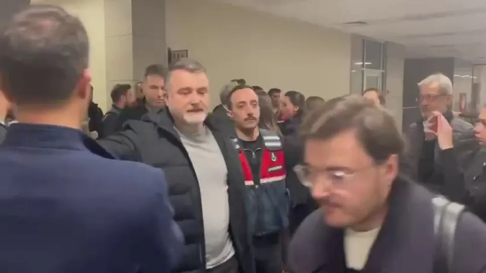 Mehmet Akif Ersoy adliyeye sevk edildi