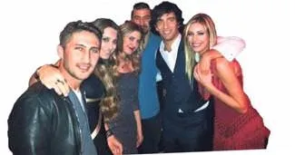 Arda’ya sürpriz nişan hediyesi