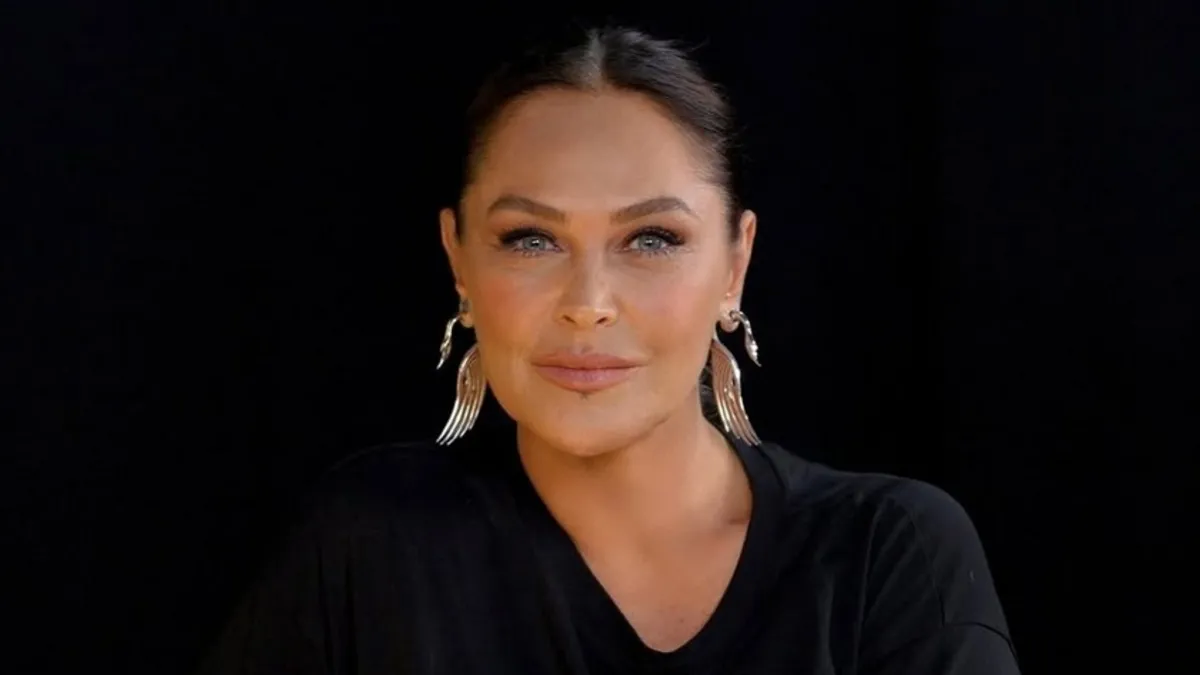 Hülya Avşar'ın sözleri tartışma yarattı: "Benden daha az kazanan erkeğe saygı duymam"