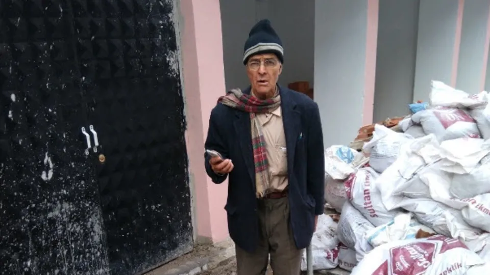 İşte kolon canavarı Sülün Mehmet: Balyozla görüntülendi! Bina sakinlerine dehşeti yaşatmıştı