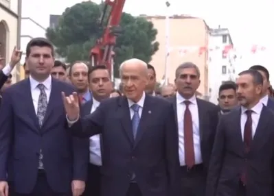 Devlet Bahçeli’nin hayatı kitap oldu