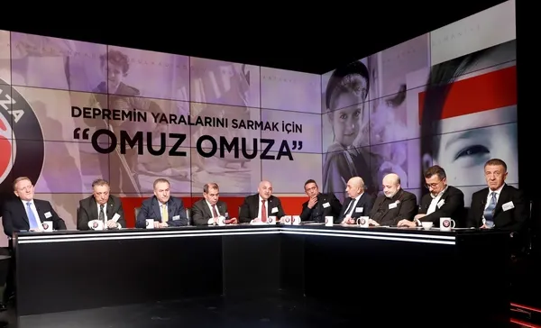 Omuz Omuza kampanyasında Volkan Demirel ve Gökhan Zan depremi anlatırken boğazları düğümlendi