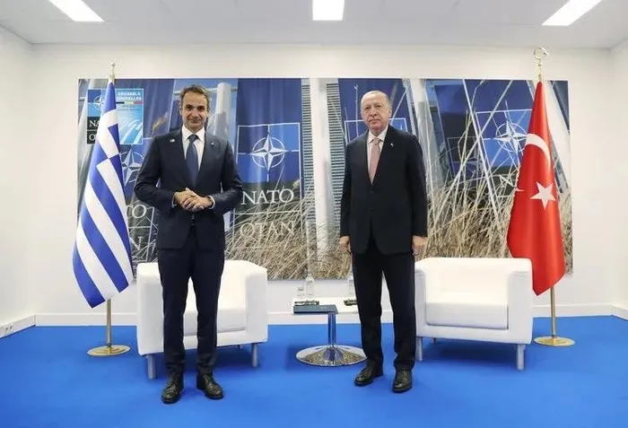 baskan-erdogandan-yunan-medyasina-flas-mesajlar-akdenizde-enerji-rotasi-kita-sahanligi-ve-adalar-meselesi-1715501036748.jpeg Başkan Erdoğan'dan Yunan medyasına flaş mesajlar: Akdeniz'de enerji rotası, kıta sahanlığı ve adalar meselesi... - 5
