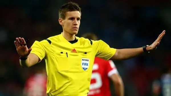 Son dakika: Karadağ - Türkiye maçının hakemi belli oldu