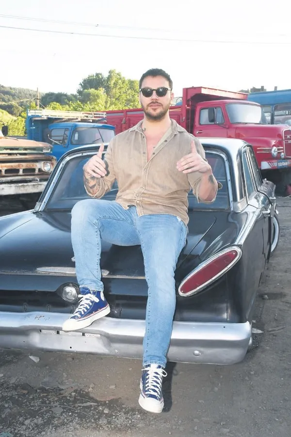 Burcu Kıratlı ile ikinci kez boşanan Sinan Akçıl yeniden evliliğe yeşil ışık yaktı