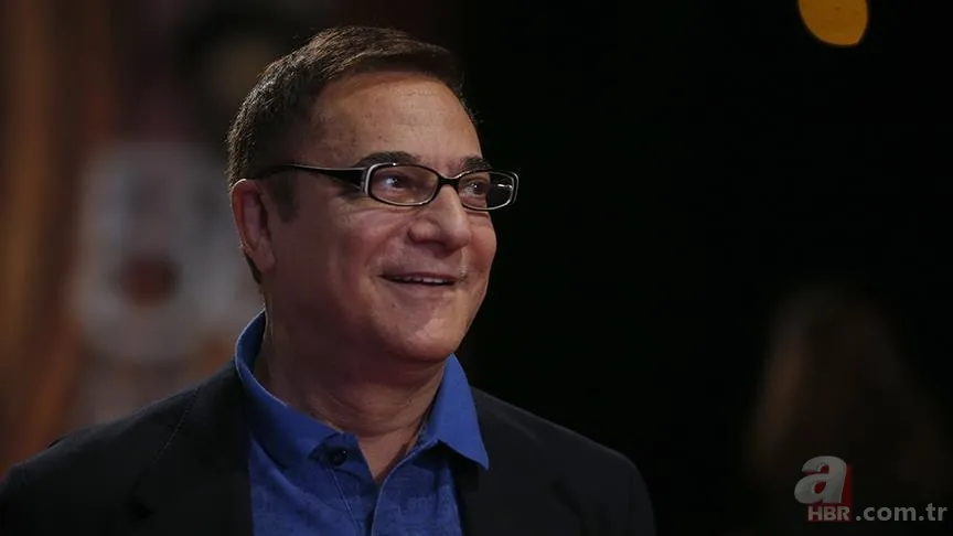 Mehmet Ali Erbil çocuklarıyla paylaştı! Torunu ilgi odağı oldu! "Ne kadar büyümüş" Yasmin Erbil detayı dikkat çekti... 2