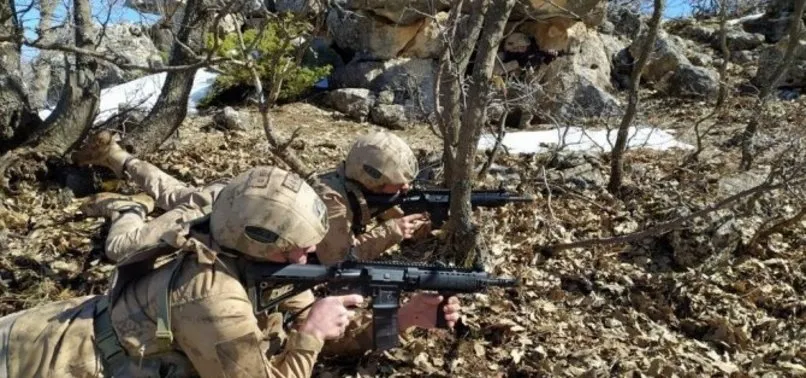 Terör örgütüne ağır darbe! Kritik isim saklandığı evde yakalandı...