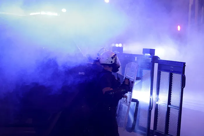 sirbistanda-sokaklar-yangin-yeri-protestolar-5-gununde-vucic-istifa-edecek-mi-1755426319552.jpg Valjevo, Sırbistan (REUTERS)