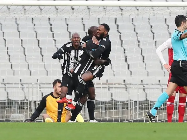 Fatih Karagümrük 1-4 Beşiktaş MAÇ SONUCU ÖZET