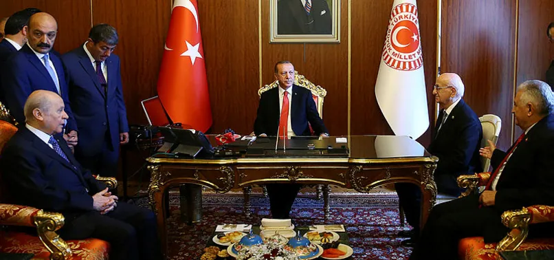 Meclis'te sürpriz görüşme