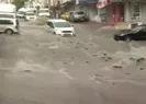 Yollar göle döndü! Araçlar mahsur kaldı
